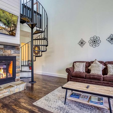 Gatlinburg Mountain Townhome With Pool Access! Zewnętrze zdjęcie