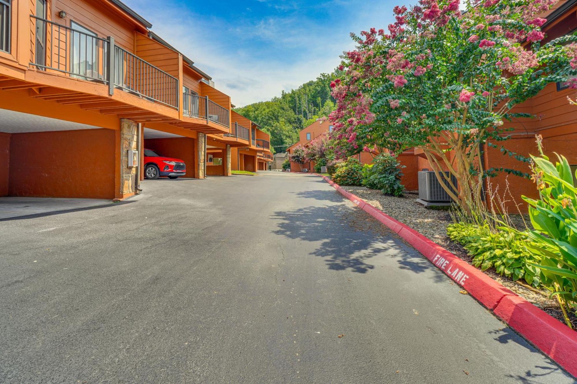 Gatlinburg Mountain Townhome With Pool Access! Zewnętrze zdjęcie